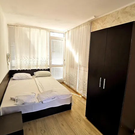 Family White House Hotel Pomorie